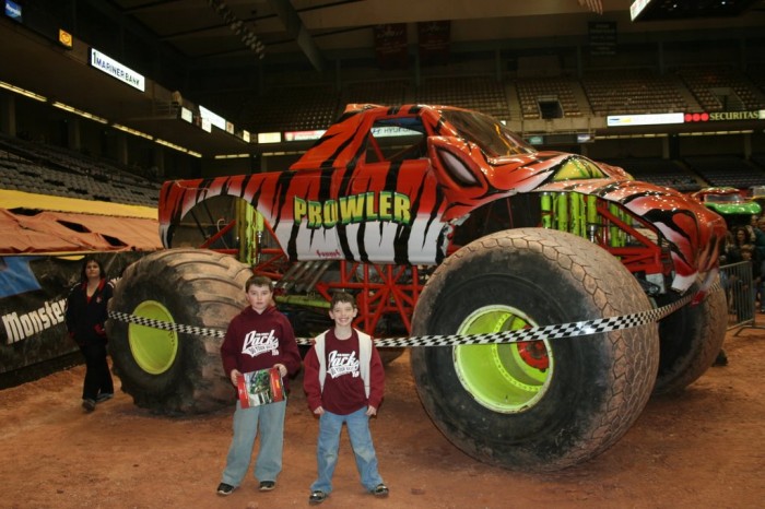 2008 MonsterTruckShow-089.jpg